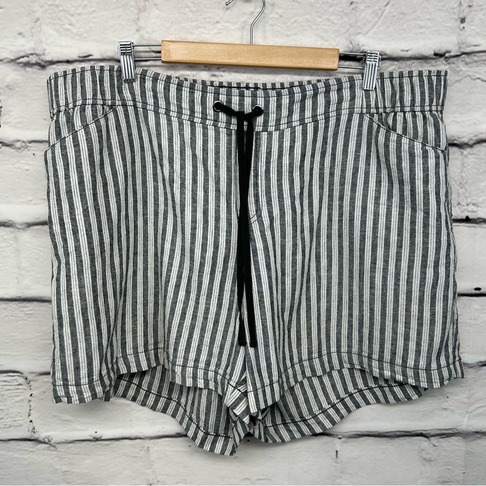 LANE BRYANT Shorts Plus 20 Stripes Linen Blend Stretch Waist Drawstring - Picture 4 of 8